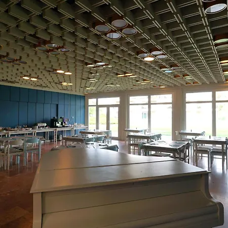 Ξενοδοχείο Plazs