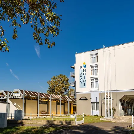 Ξενοδοχείο Plazs