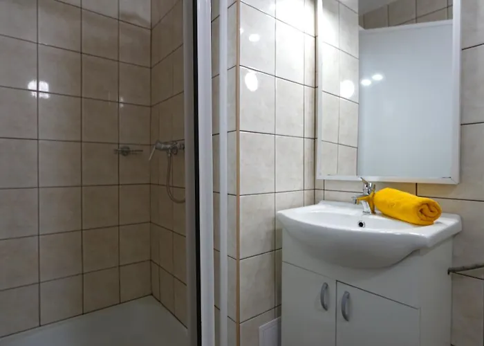 Szálloda Plazs 2*